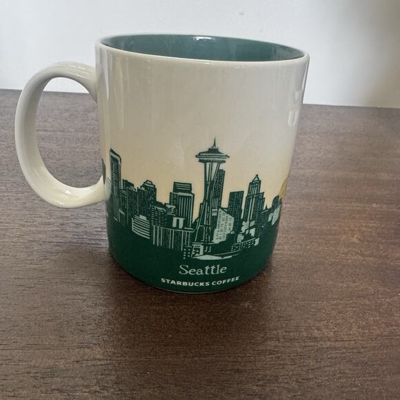 Starbucks Coffee Collectors Series Seattle Mug Cup 16 oz 2009 Space Needle - Picture 6 of 14